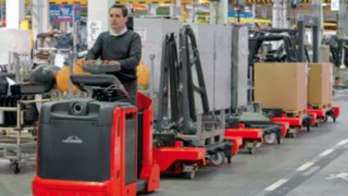 Logistic Trains by Linde meet the changing challenges in modern production.